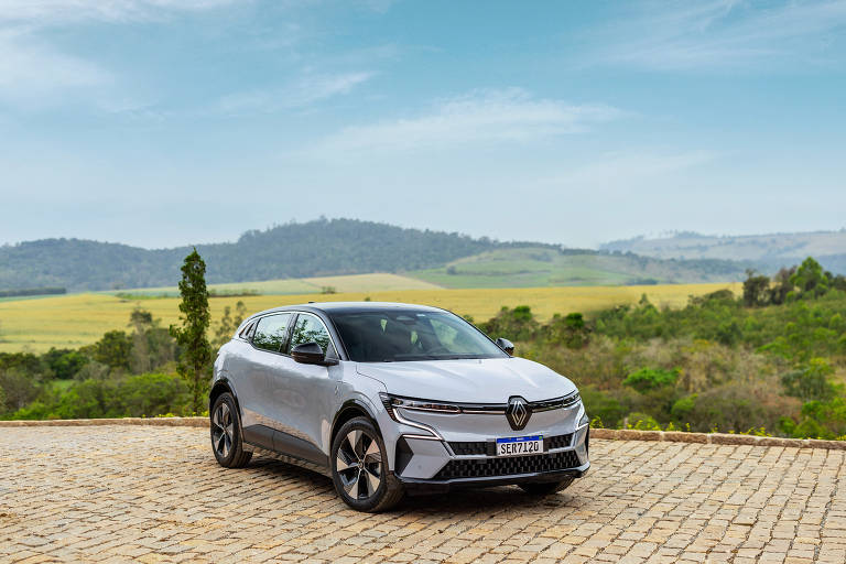 Renault lança Megane elétrico no Brasil