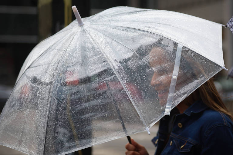 São Paulo terá chuva, dias abafados e mudança de quase 10°C até o fim de semana
