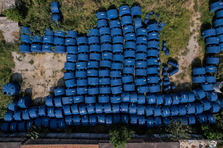 Cidade de líder do centrão tem cisternas liberadas a conta-gotas por prefeito na Bahia