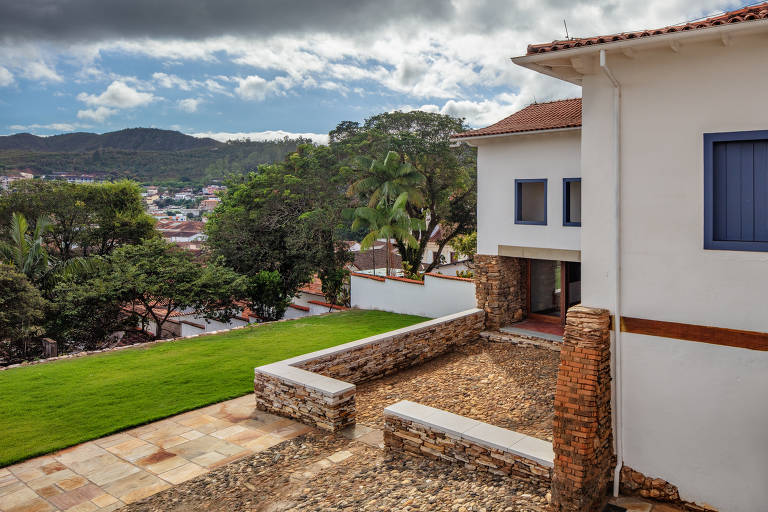 Veja fotos do Museu de Mariana e da Igreja São Francisco de Assis, em Mariana, Minas Gerais