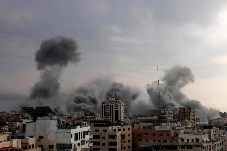 Hamas diz que bombardeios de Israel mataram 4 reféns