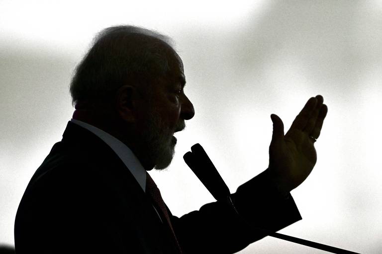 Esquerda busca renovação sem 'novo Lula' e em contexto social adverso