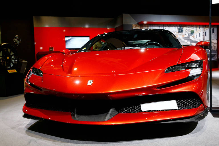 Ferrari aceitará criptomoedas como pagamento nos EUA