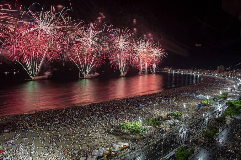 Réveillon de Copacabana terá 12 minutos de fogos regidos por orquestra sinfônica