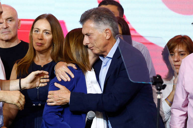 Macri tenta conter crise na oposição e diz que Milei é o 'único caminho' na Argentina