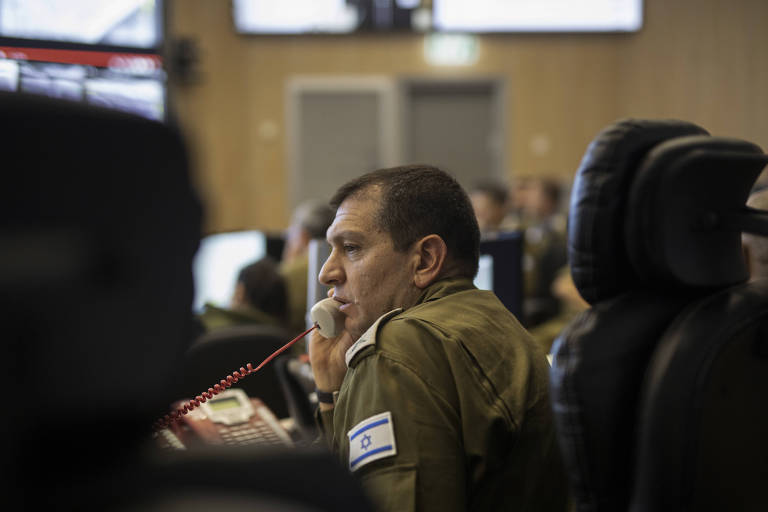 Chefe da inteligência militar de Israel renuncia após admitir falhas que levaram a ataques do Hamas