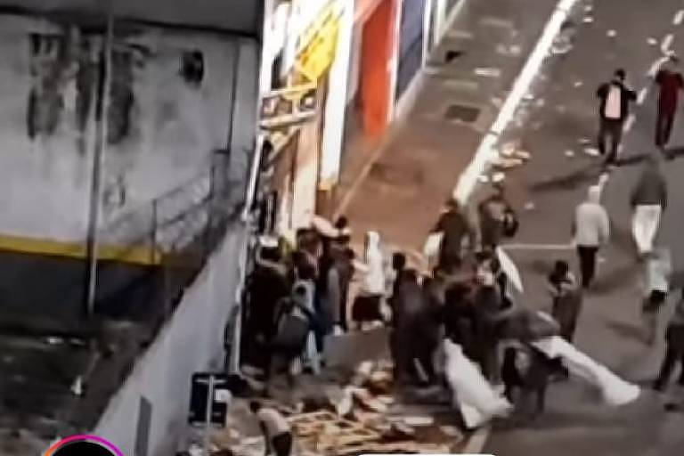 Usuários da cracolândia saqueiam loja no centro de São Paulo