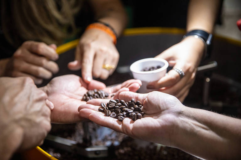 Café entra em bebida gasosa, whey e suco de laranja para atrair consumidor jovem