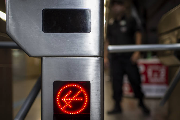 Metroviários de São Paulo aceitam proposta do governo e rechaçam indicativo de greve