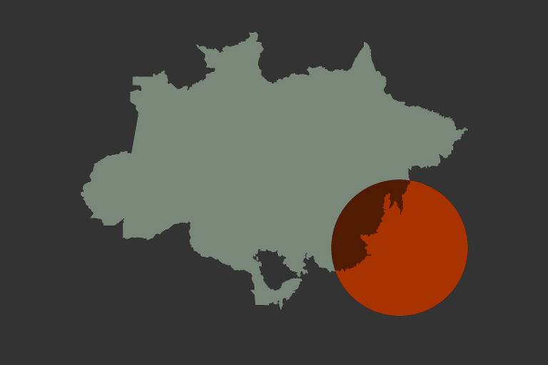 Mapa do bioma amazônico sobre fundo preto, com círculo vermelho sobrepondo parte do mapa