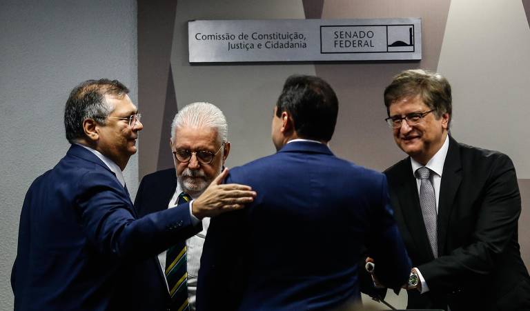 Dino e Gonet são sabatinados no Senado