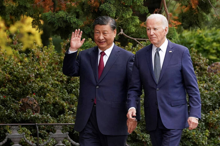 Por telefone, Biden alerta Xi sobre suposta interferência eleitoral nos EUA e apoio à Rússia