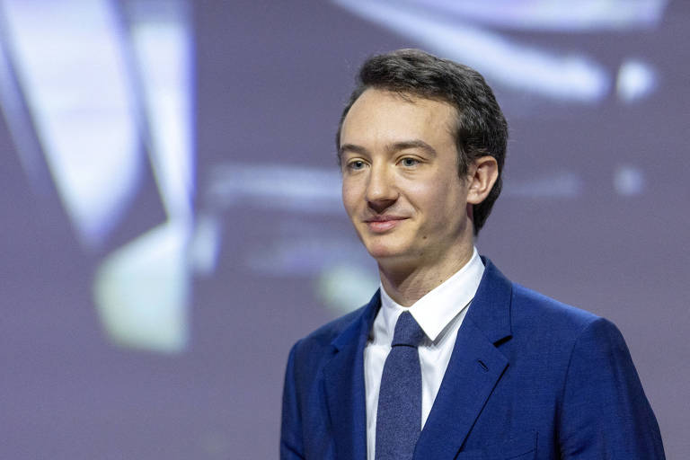 Arnault nomeia filho de 29 anos para ser CEO dos relógios Tag Heuer, Hublot e Zenith