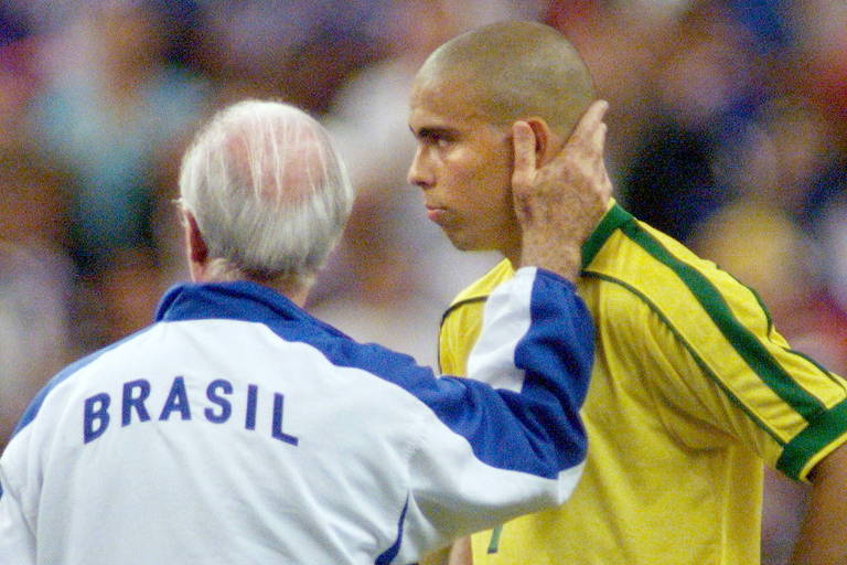 Ronaldo diz que Zagallo foi seu melhor treinador e o chama de pai