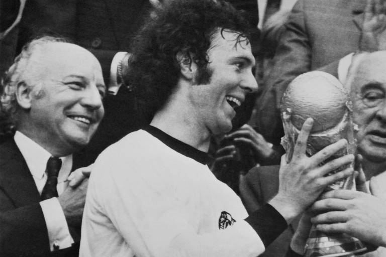 Morre Beckenbauer, um dos maiores nomes da história do futebol, aos 78 anos