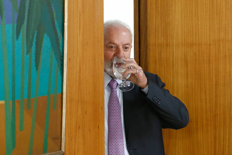 Brasil de Lula aposta em retorno ao capitalismo estatal, diz Financial Times
