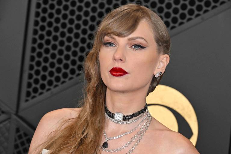 Taylor Swift ameaça processar estudante universitário que rastreia trajetos de seus voos