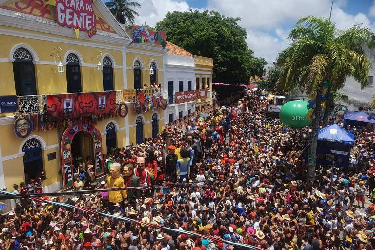 29 pessoas são vítimas de furadas por agulhas no Carnaval de Pernambuco