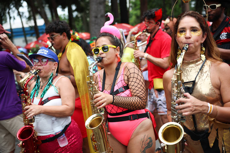 Desfile do bloco Orquestra Voadora no Ibirapuera, no Carnaval de 2024