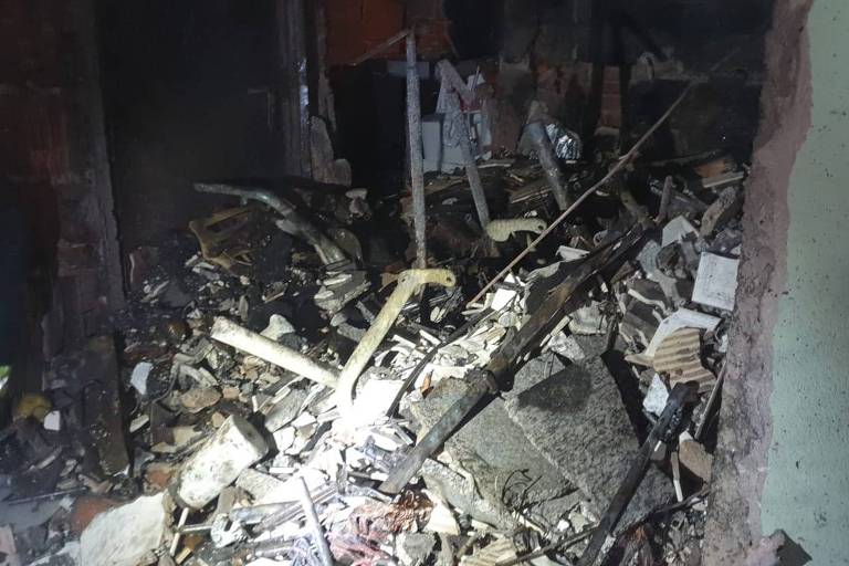 Imagem mostra destruição em apartamento de Campinas