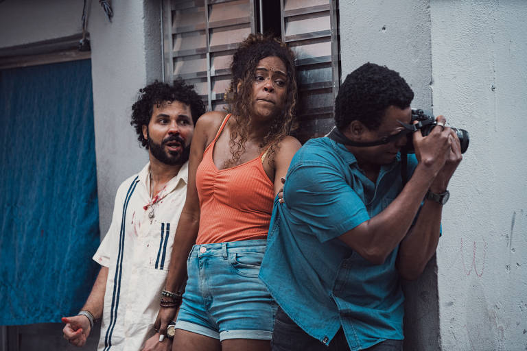 Série 'Cidade de Deus' mantém DNA do filme num Brasil mais violento