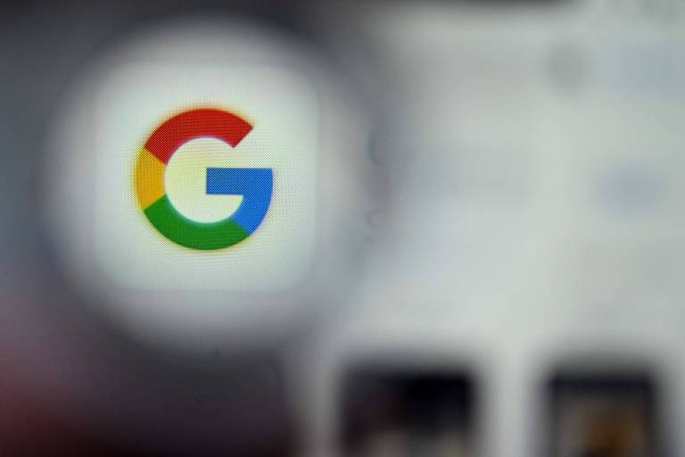 Google estuda cobrar por recursos de IA no sistema de busca