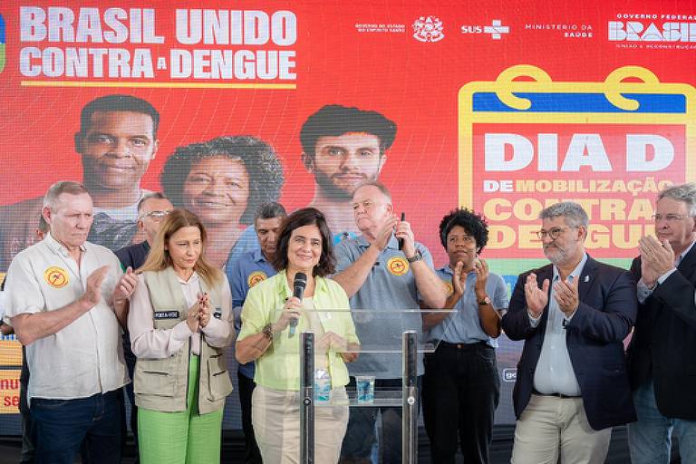 Ministra Nísia Trindade (Saúde) fala em evento de mobilização contra a dengue no município de Serra, no Espírito Santo.