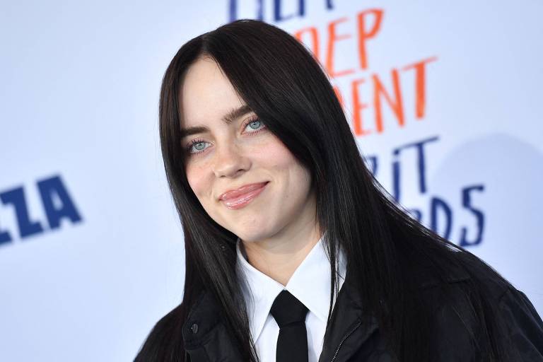 Billie Eilish vence Oscar aos 22 anos e é a pessoa mais jovem com duas estatuetas