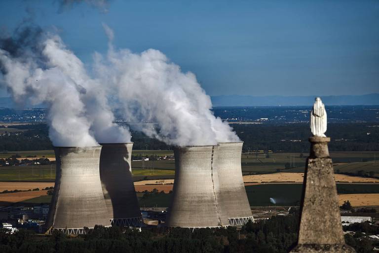 Expansão da energia nuclear esbarra no aumento de conflitos globais, diz estudo