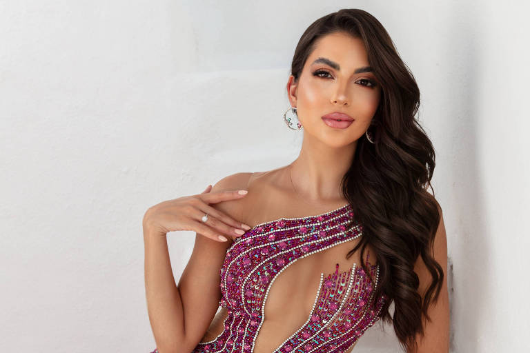 A paulista Larissa Galvão é a nova Miss Face of Humanity 2024