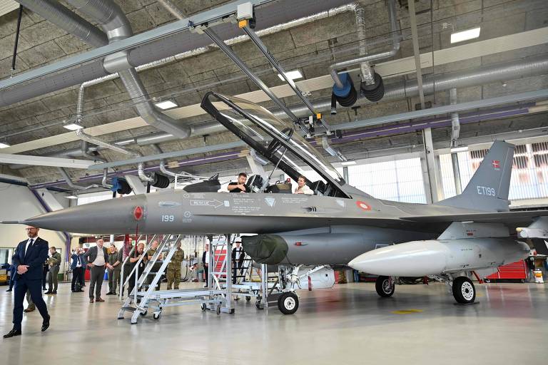 Argentina negocia compra de 24 caças F-16 usados da Dinamarca