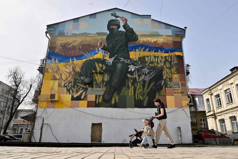 Vídeo: Viúvas de guerra são cada vez mais numerosas na Ucrânia