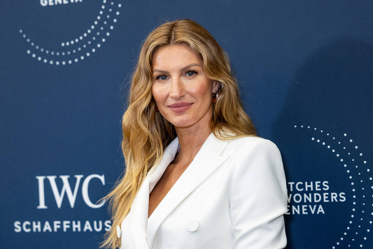 Gisele Bündchen fala sobre relação íntima com astrologia e diz que segredo da beleza está nas fases da Lua