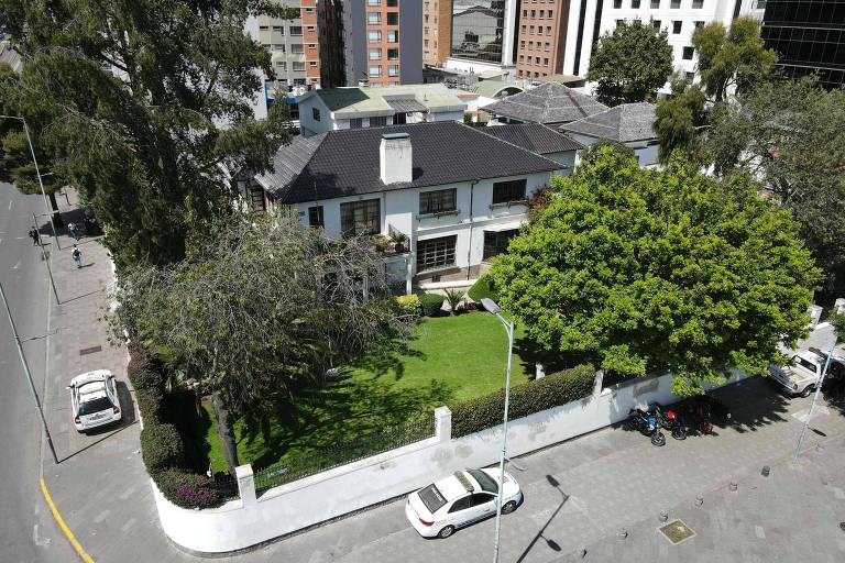 OEA condena 'energicamente' invasão da embaixada do México em Quito