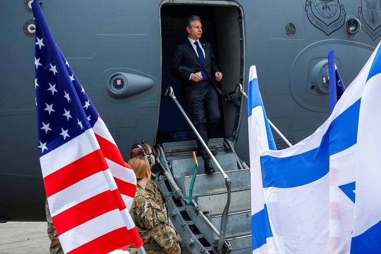 O secretário de Estado americano, Antony Blinken, desembarca em Israel em viagem feita no fim de março