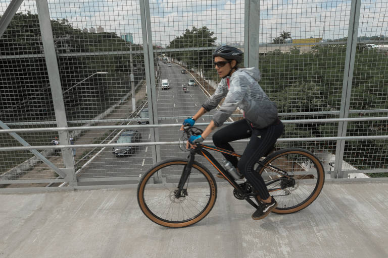 Ciclopassarela é inaugurada na zona oeste de São Paulo