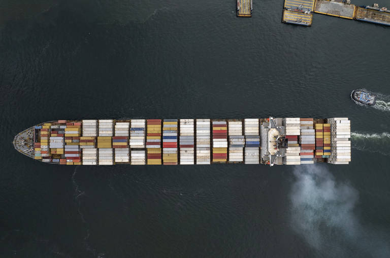 Navios reduzem capacidade para não encalhar em portos com infraestrutura defasada