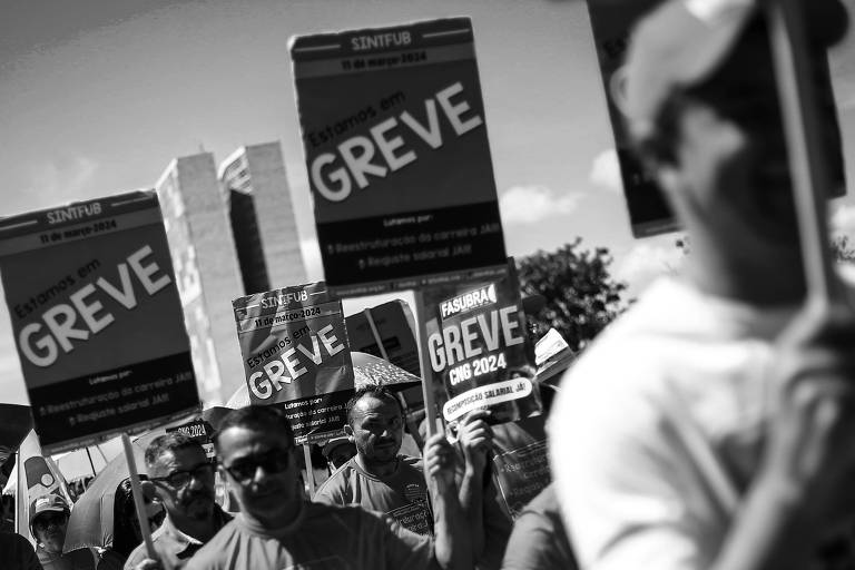 Greve expõe distorções nas universidades