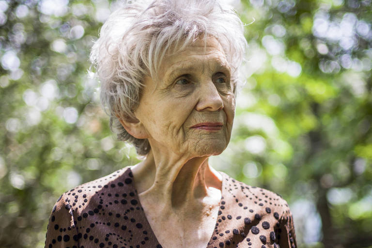 alice munro