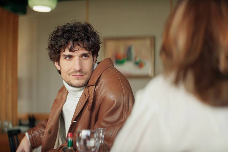 Louis Garrel em cena do filme "The Second Act", que abre o Festival de Cannes de 2024