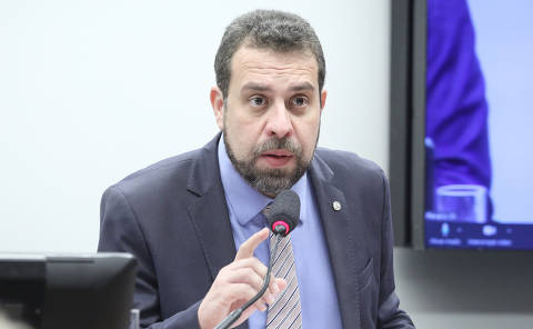 Boulos cita regra que não existe para justificar voto em caso Janones