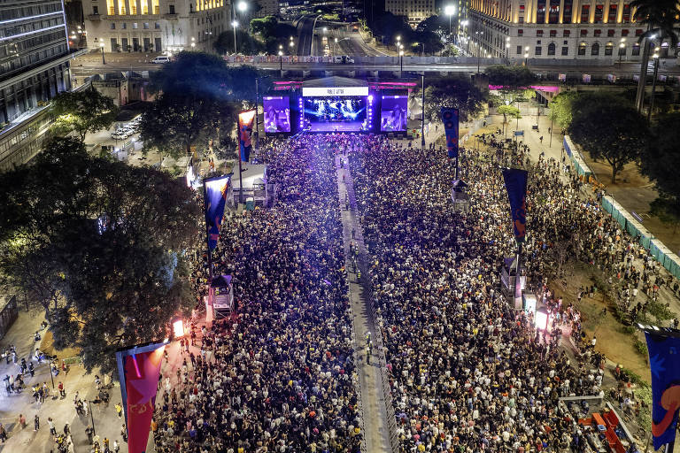 É função do Estado promover shows?