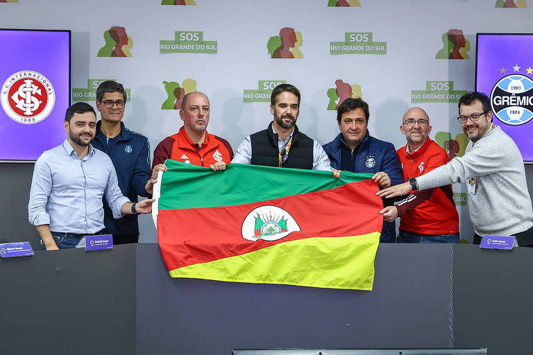 Alessandro Barcellos, presidente do Inter, Eduardo Leite, governador do Rio Grande do Sul, e Alberto Guerra, presidente do Grêmio