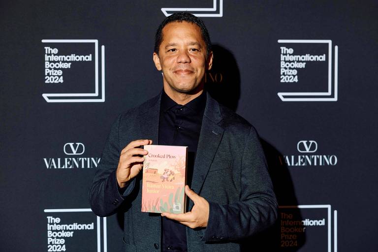 Livro alemão supera 'Torto Arado' e vence prêmio Booker Internacional 2024