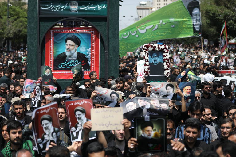 Corpo do presidente do Irã chega à cidade onde ele será enterrado