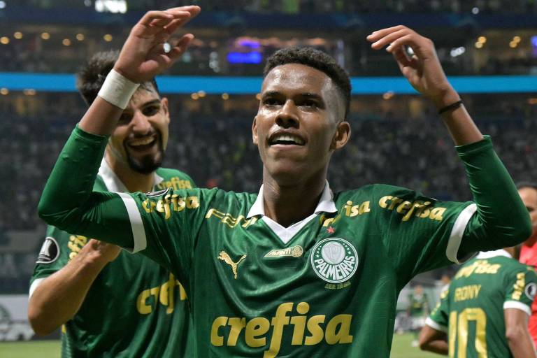 Palmeiras encaminha venda de Estevão ao Chelsea por 60 milhões de euros