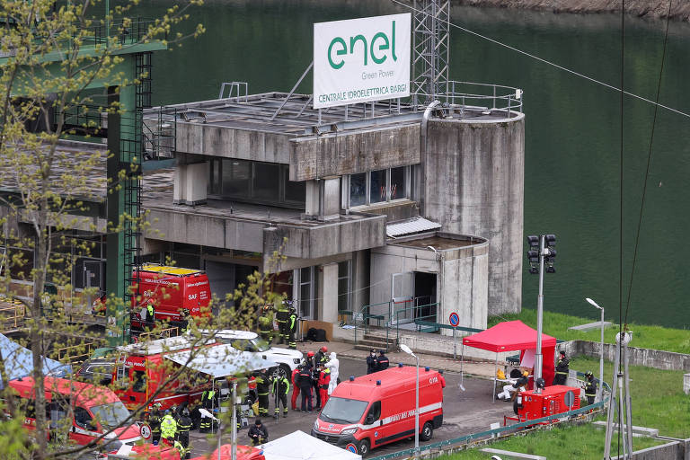 Delegação de italianos da Enel se encontra com ministro no Brasil em meio a crise