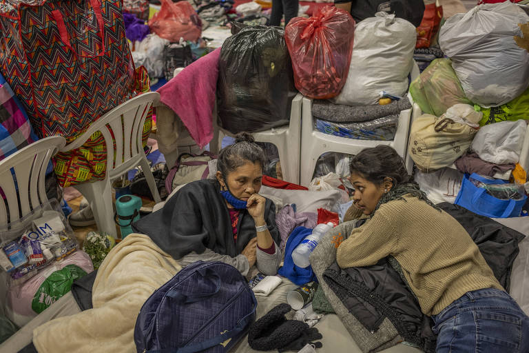 A venezuelana Alejandra Ferman ao lado da mãe, Carmen Espinoza