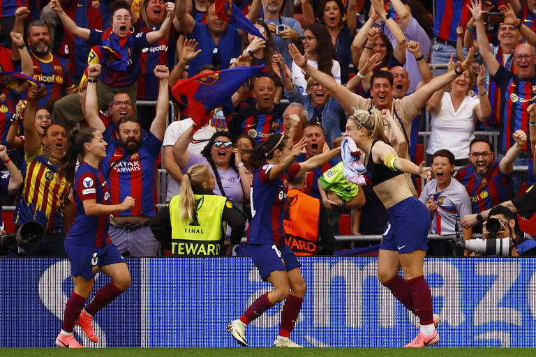 Barcelona derrota Lyon na Champions feminina e consolida hegemonia na Europa