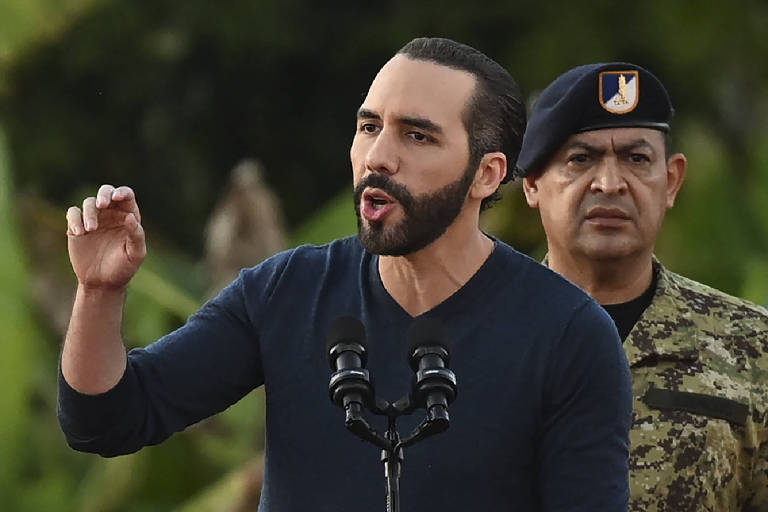 Nayib Bukele, presidente de El Salvador, durante discurso a 14 mil soldados em San Juan Opico